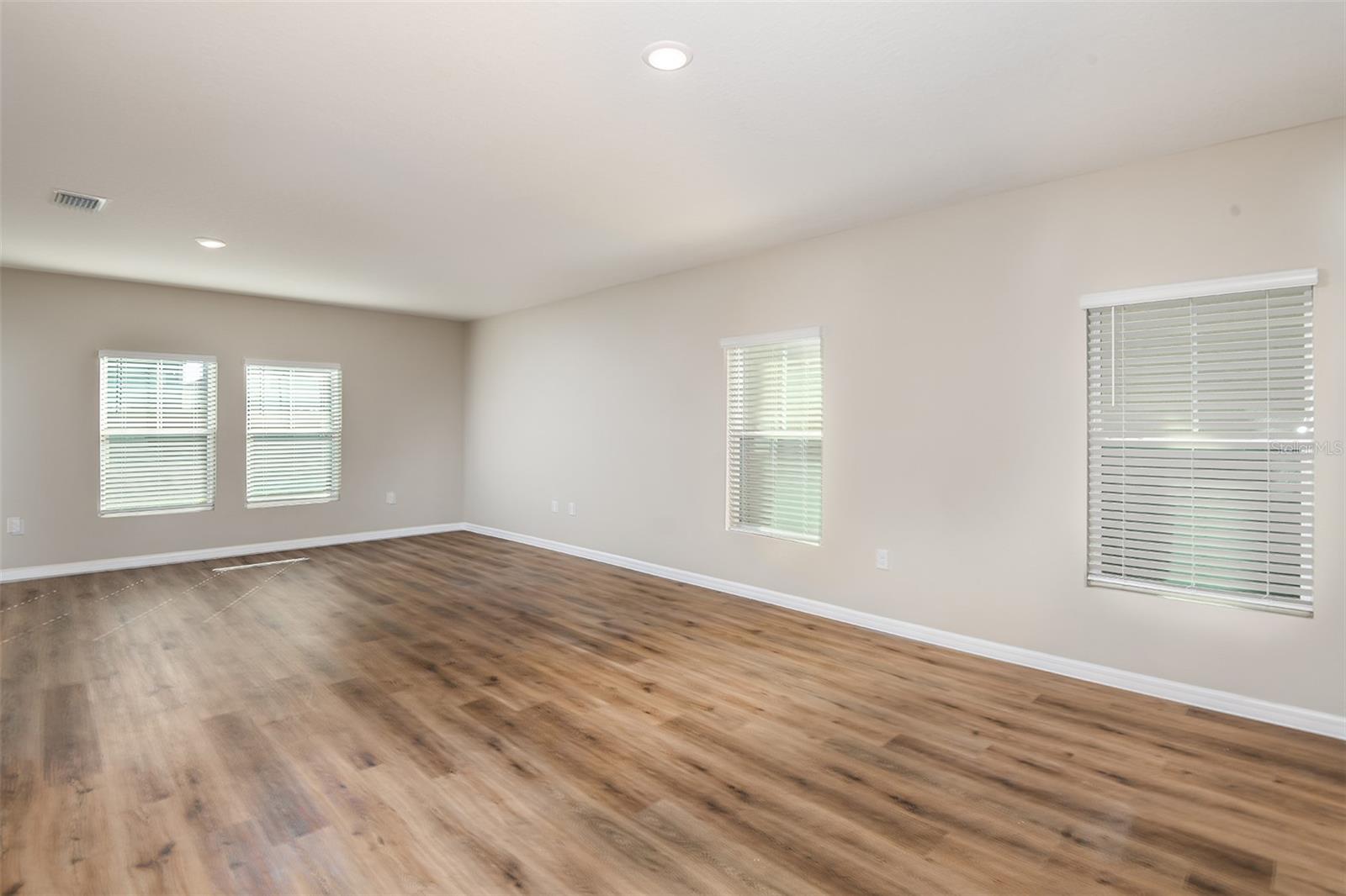 36602 SAGEMOOR DR — photo 3