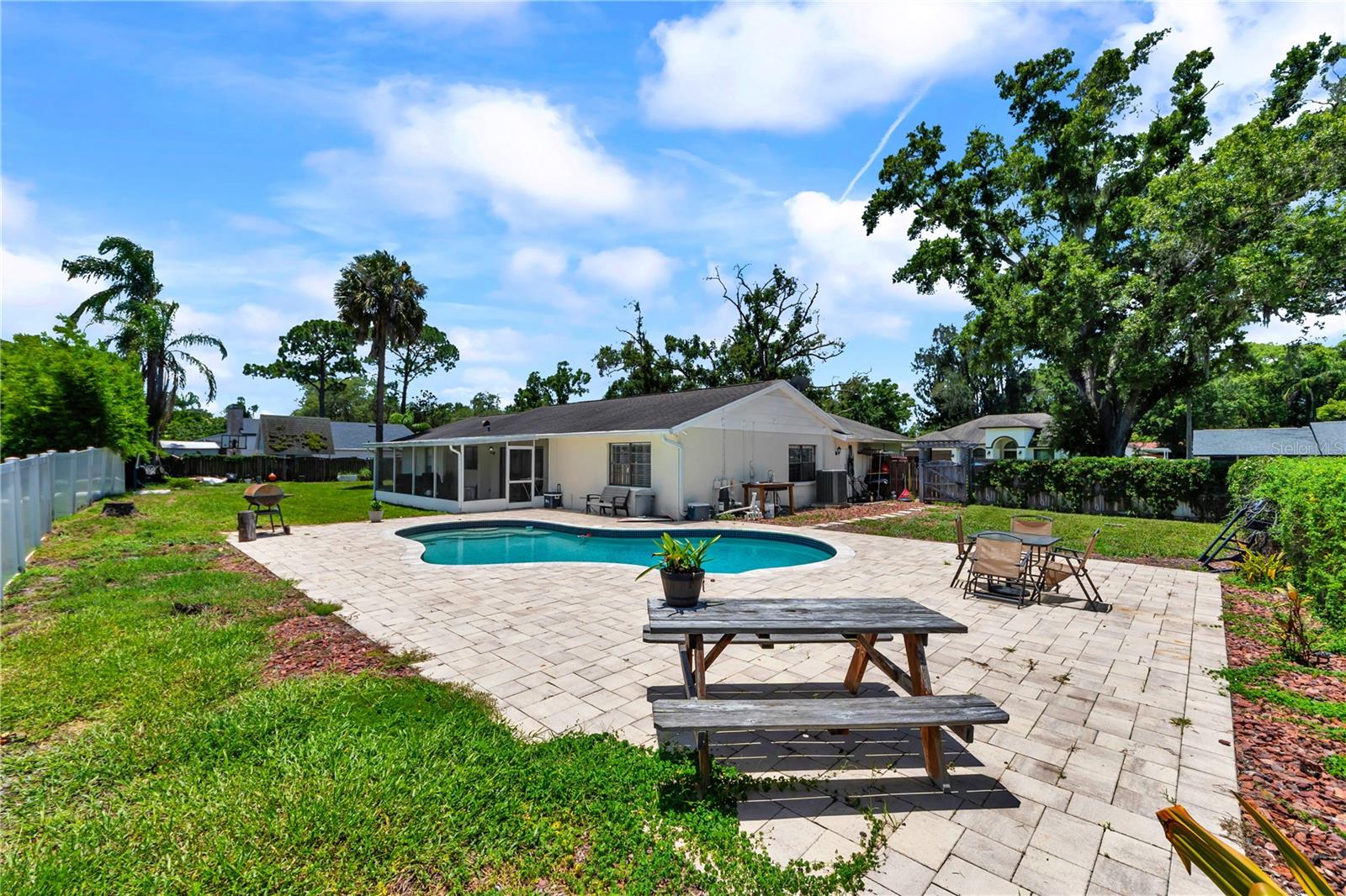 13603 WESTSHIRE DR — photo 14
