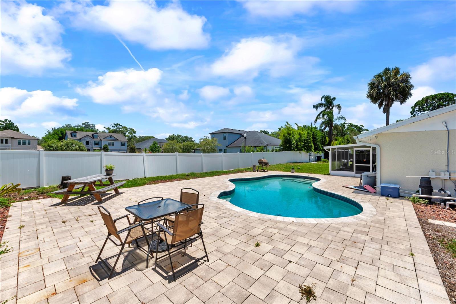 13603 WESTSHIRE DR — photo 17