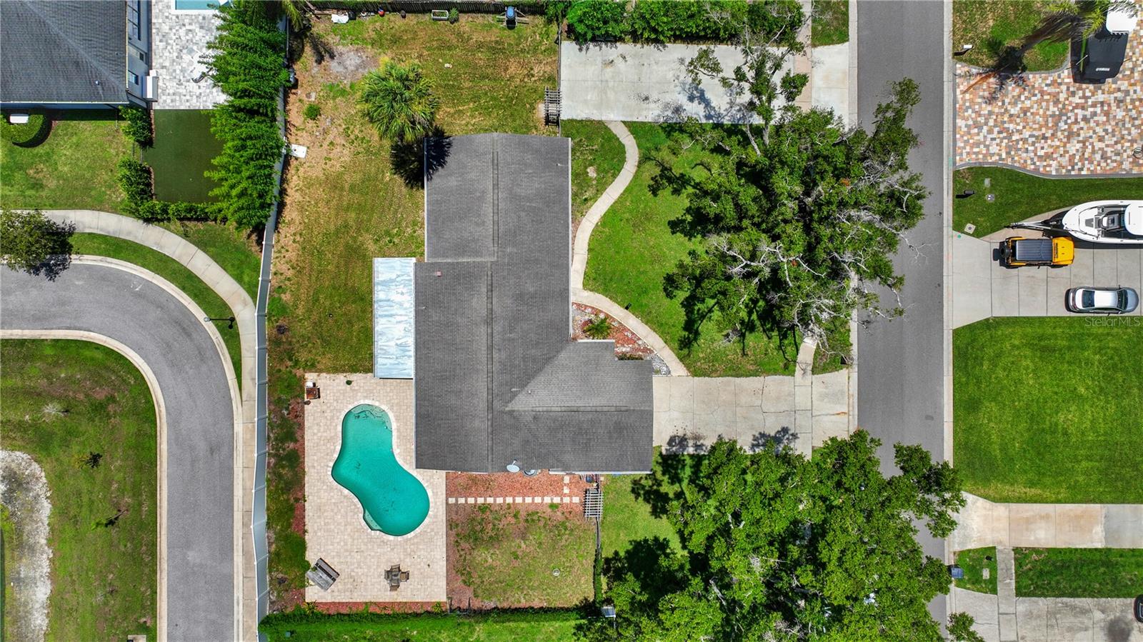 13603 WESTSHIRE DR — photo 18