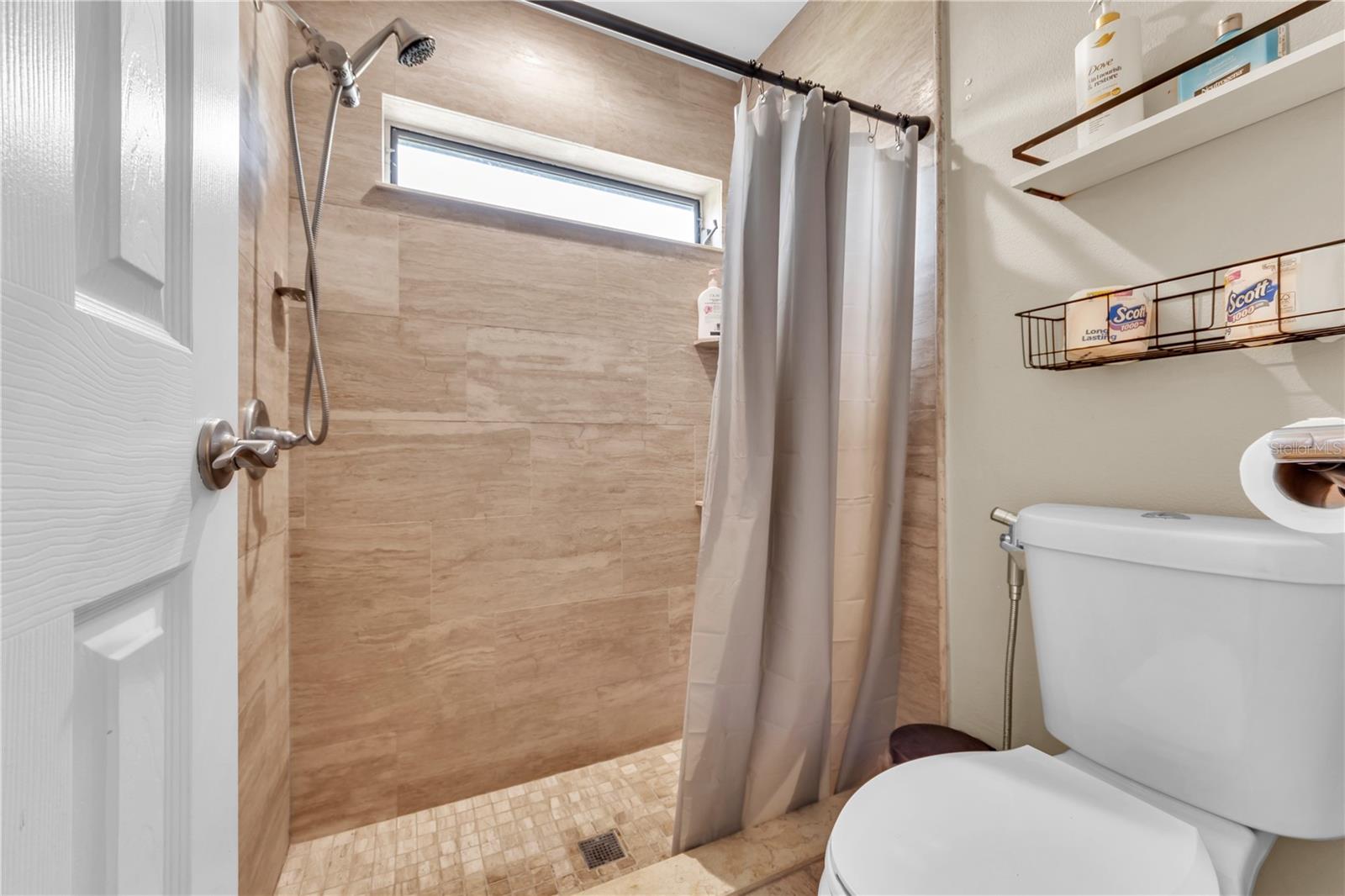 13603 WESTSHIRE DR — photo 40