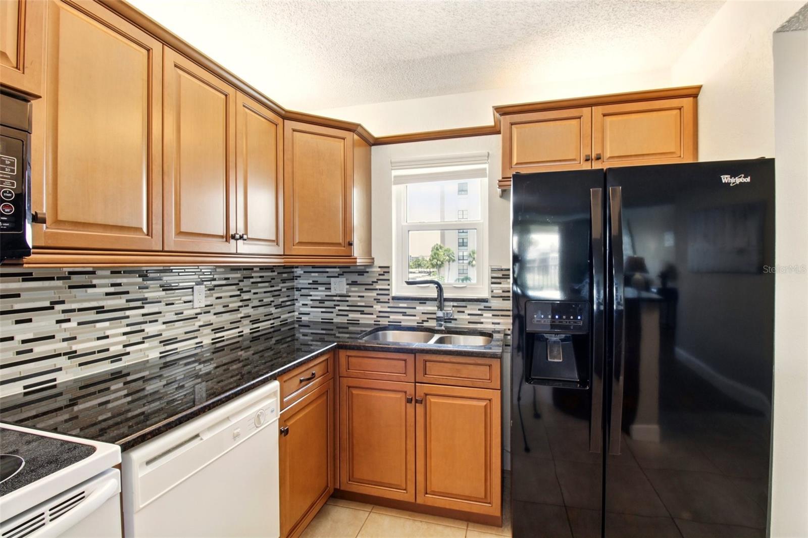 7625 SUN ISLAND DR S #304 — photo 10