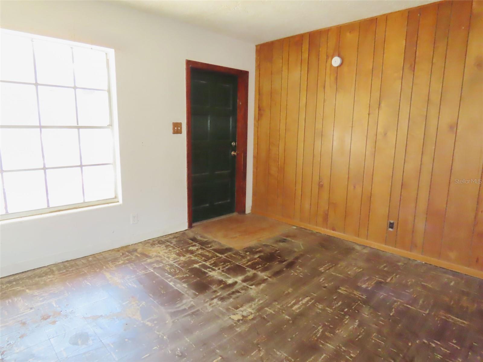 3911 W LEILA AVE — photo 18