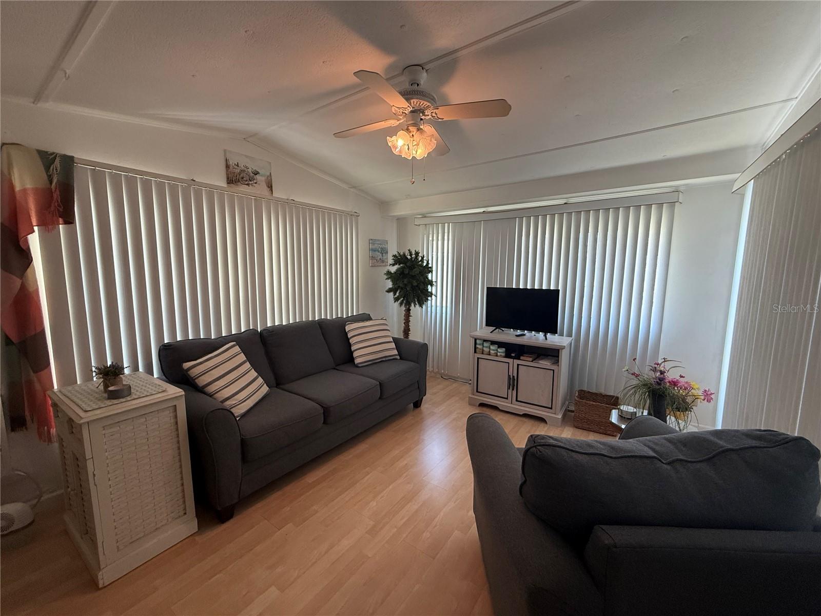 12674 SEMINOLE BLVD #S18 — photo 5