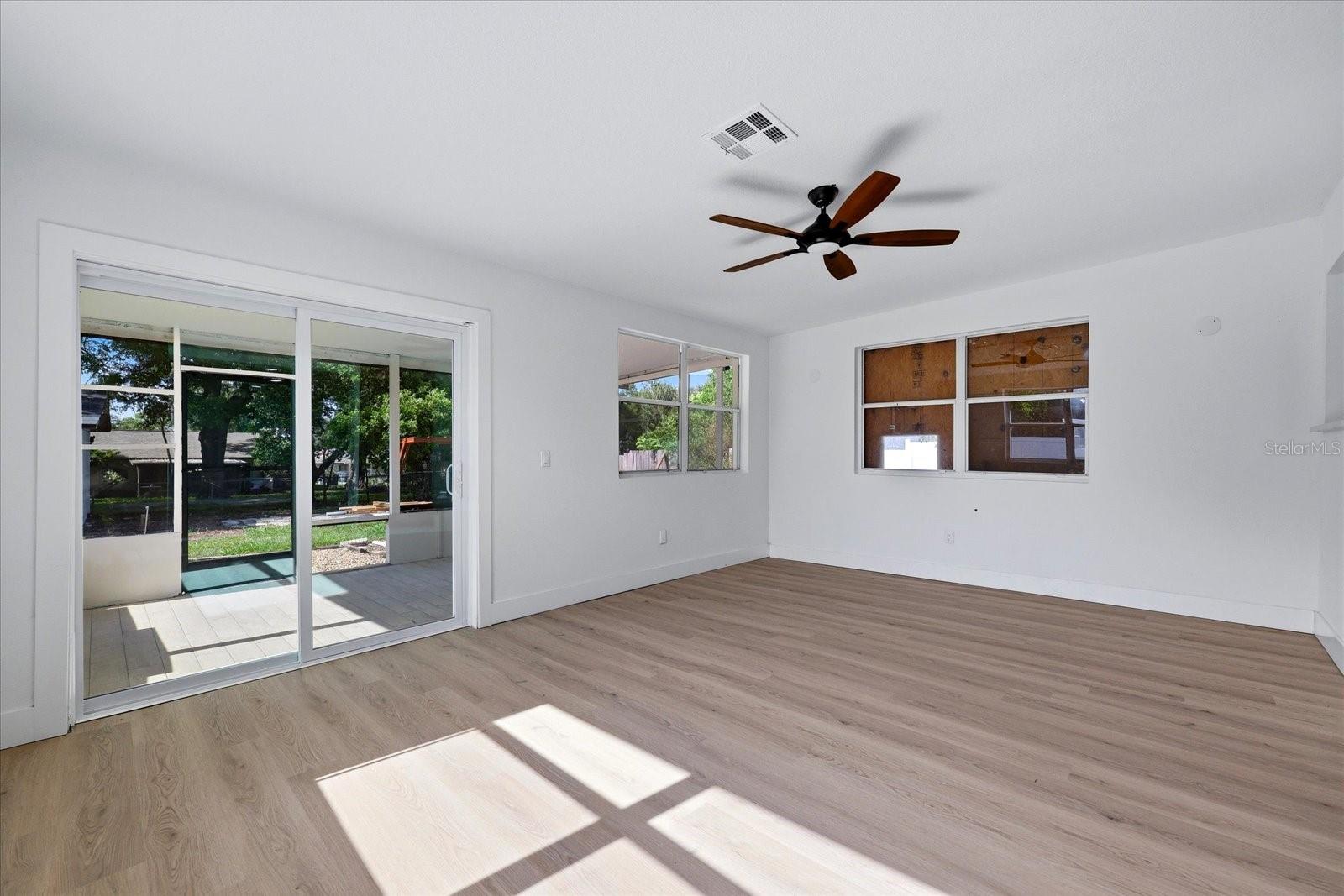 3304 KING RICHARD CT — photo 13