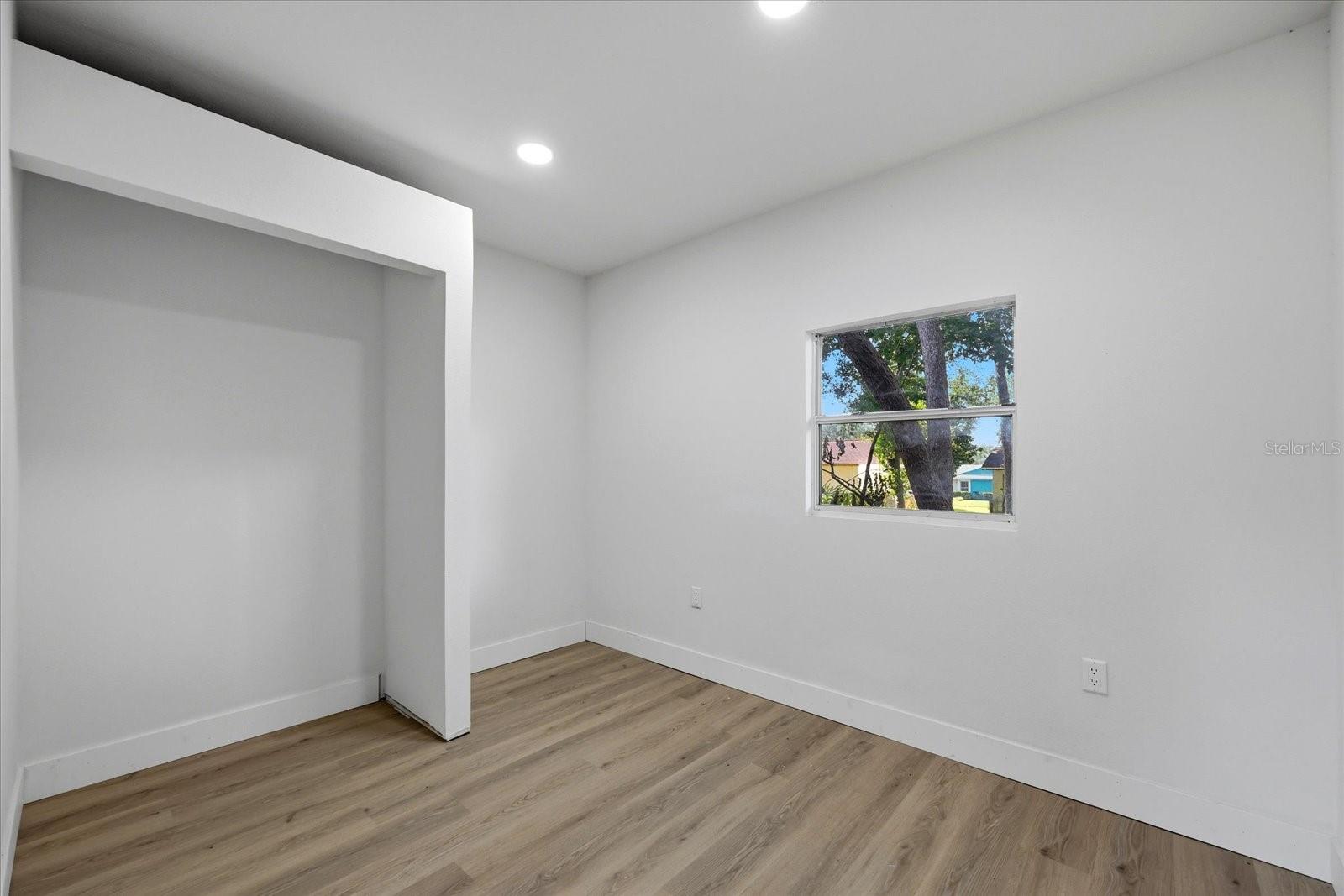 3304 KING RICHARD CT — photo 36