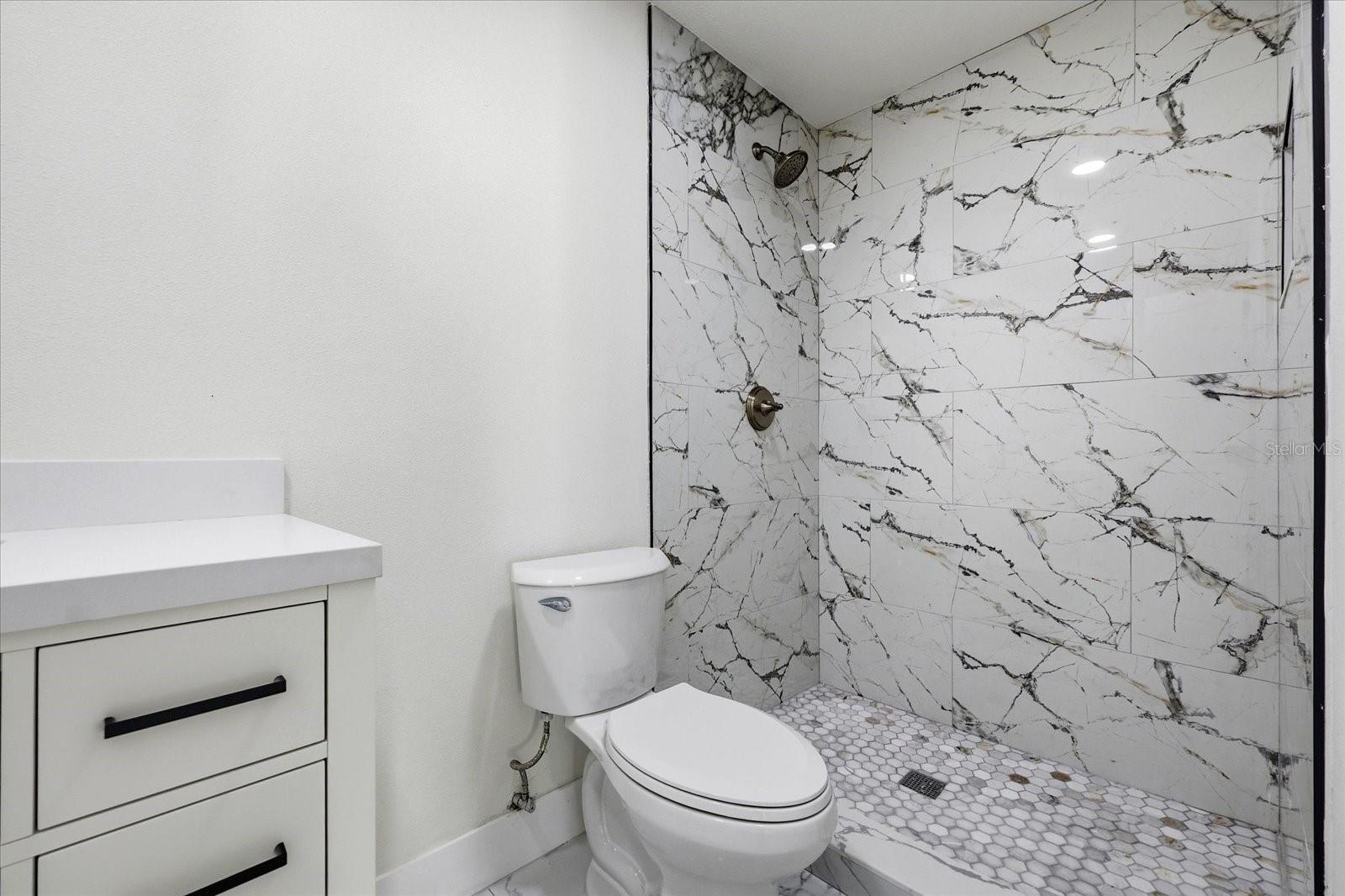 3304 KING RICHARD CT — photo 26