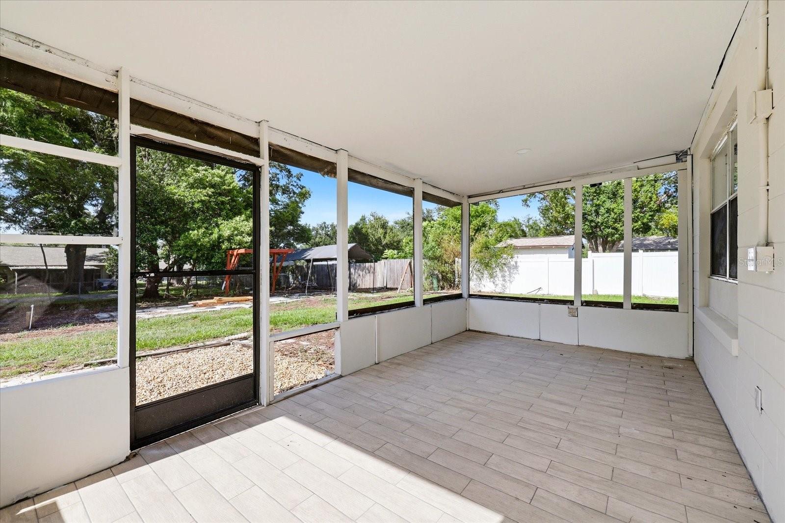 3304 KING RICHARD CT — photo 27