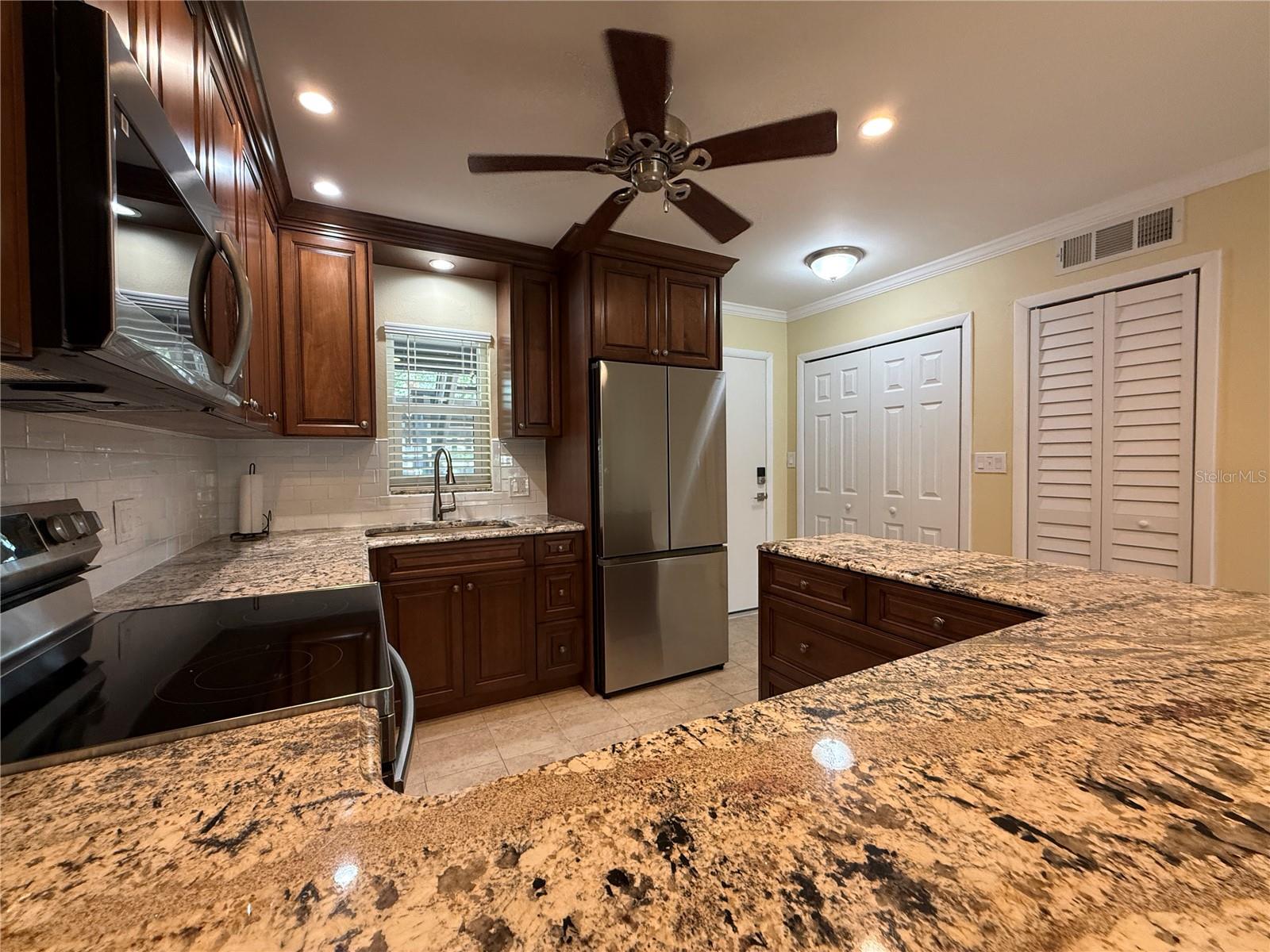 4533 MARINE PKWY #101 — photo 7