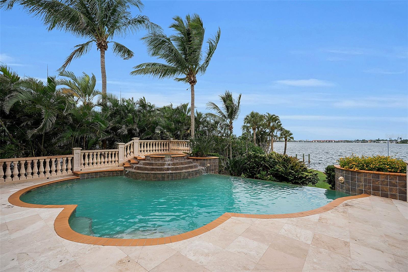 1541 CARIBBEAN DR — photo 13