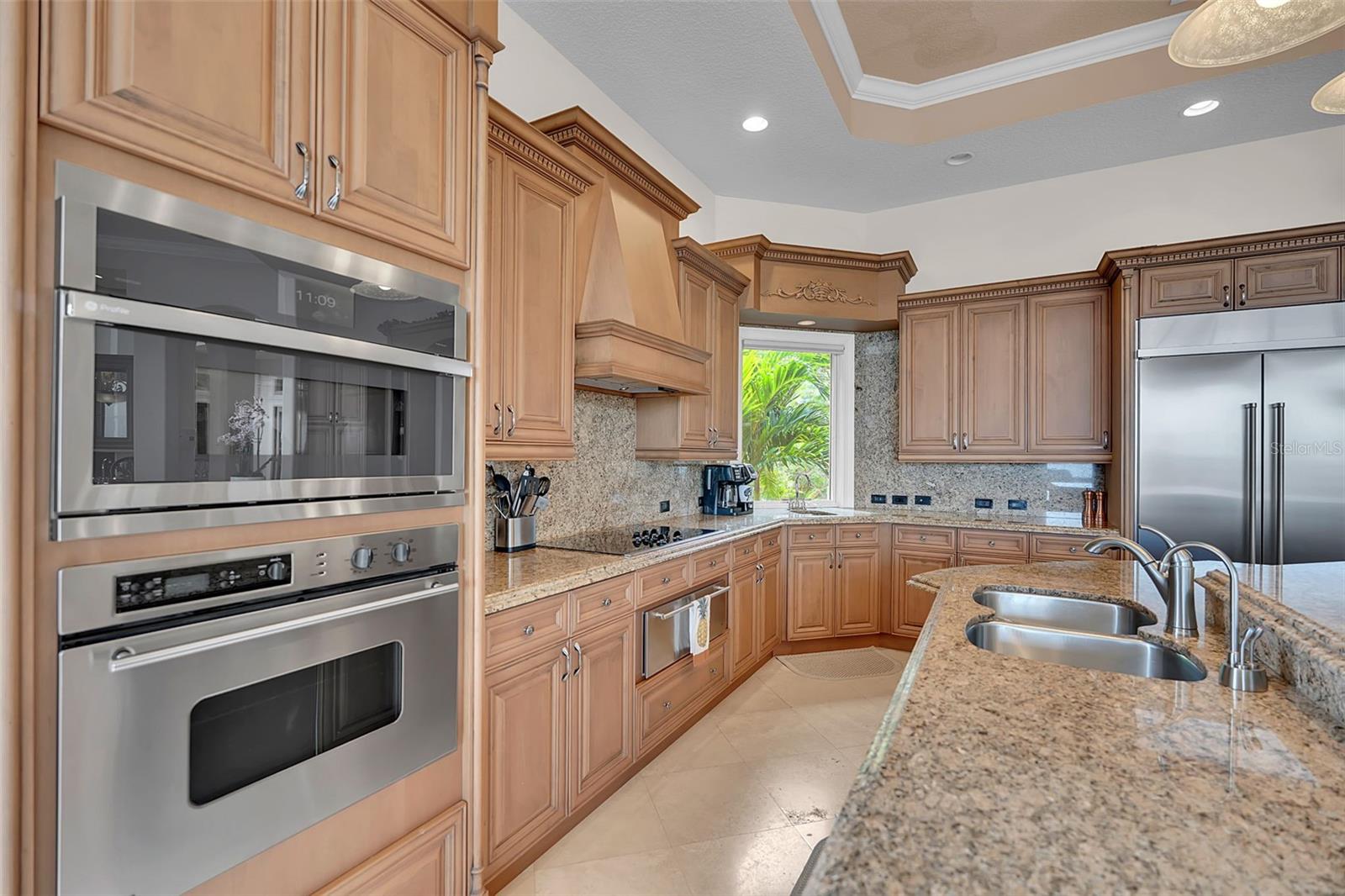 1541 CARIBBEAN DR — photo 53