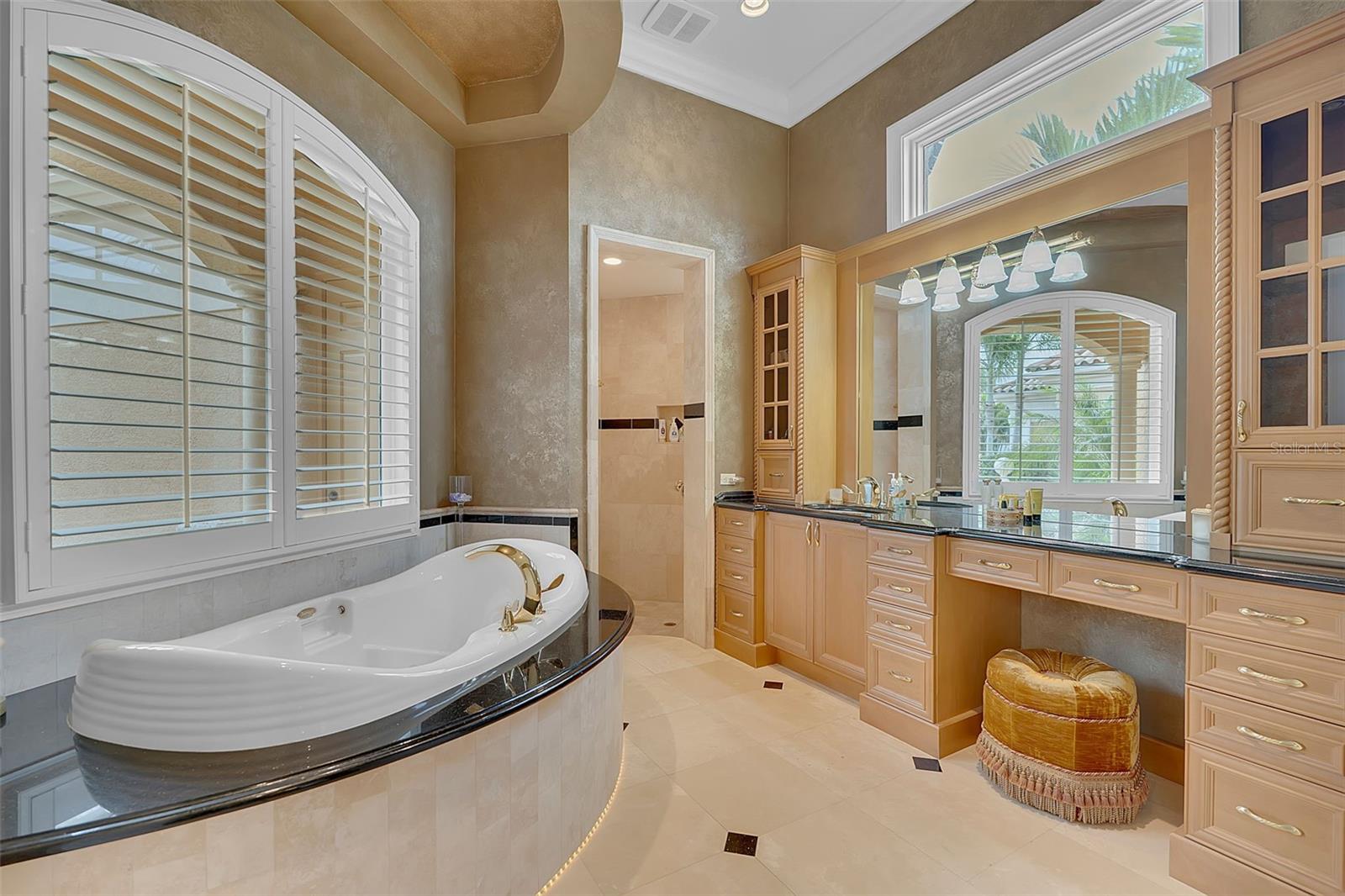 1541 CARIBBEAN DR — photo 79
