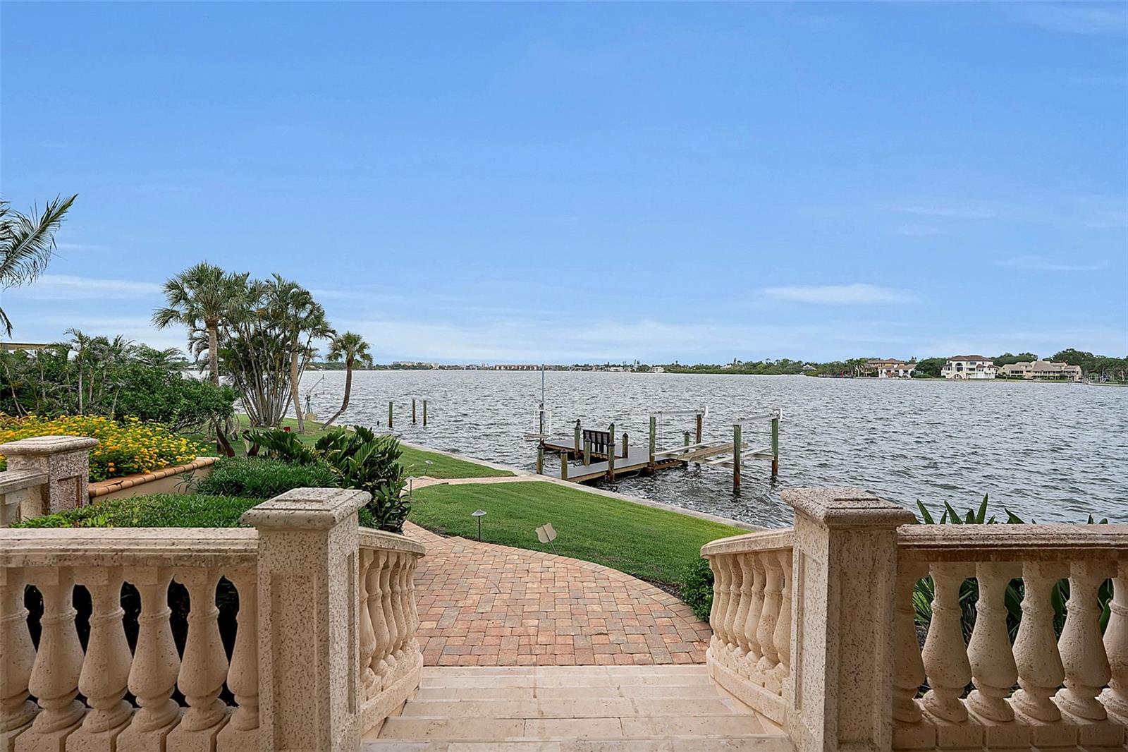 1541 CARIBBEAN DR — photo 24