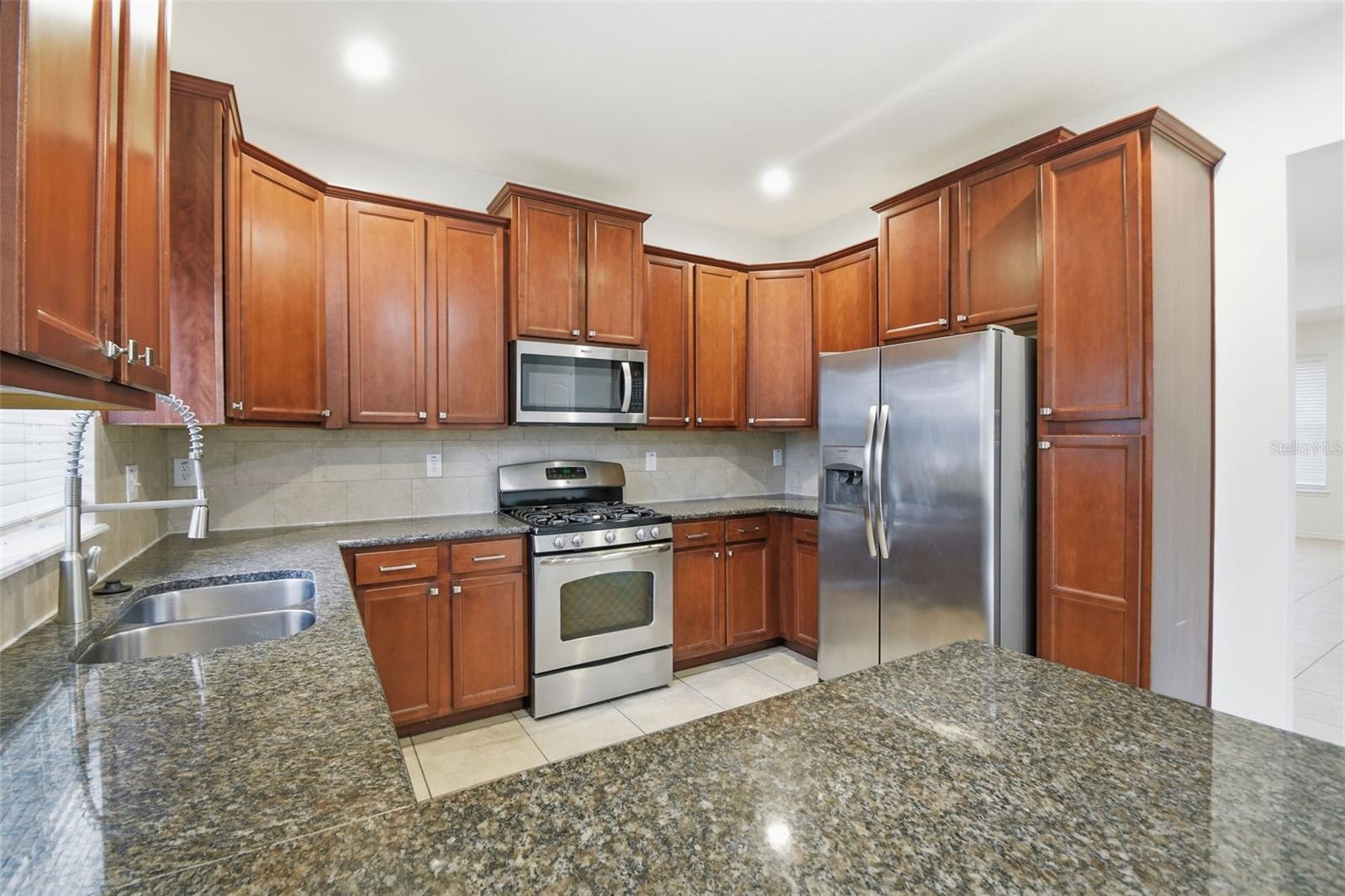 5654 AARON CT — photo 18