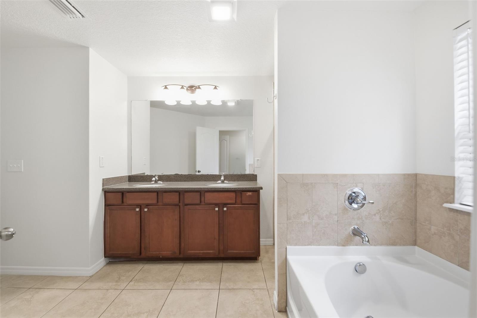 5654 AARON CT — photo 50