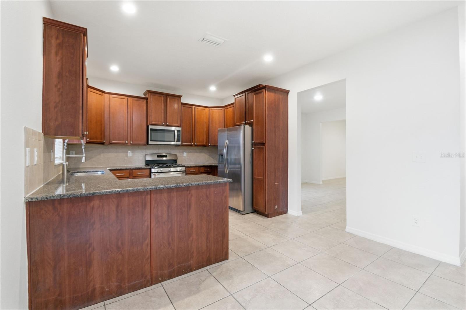 5654 AARON CT — photo 21