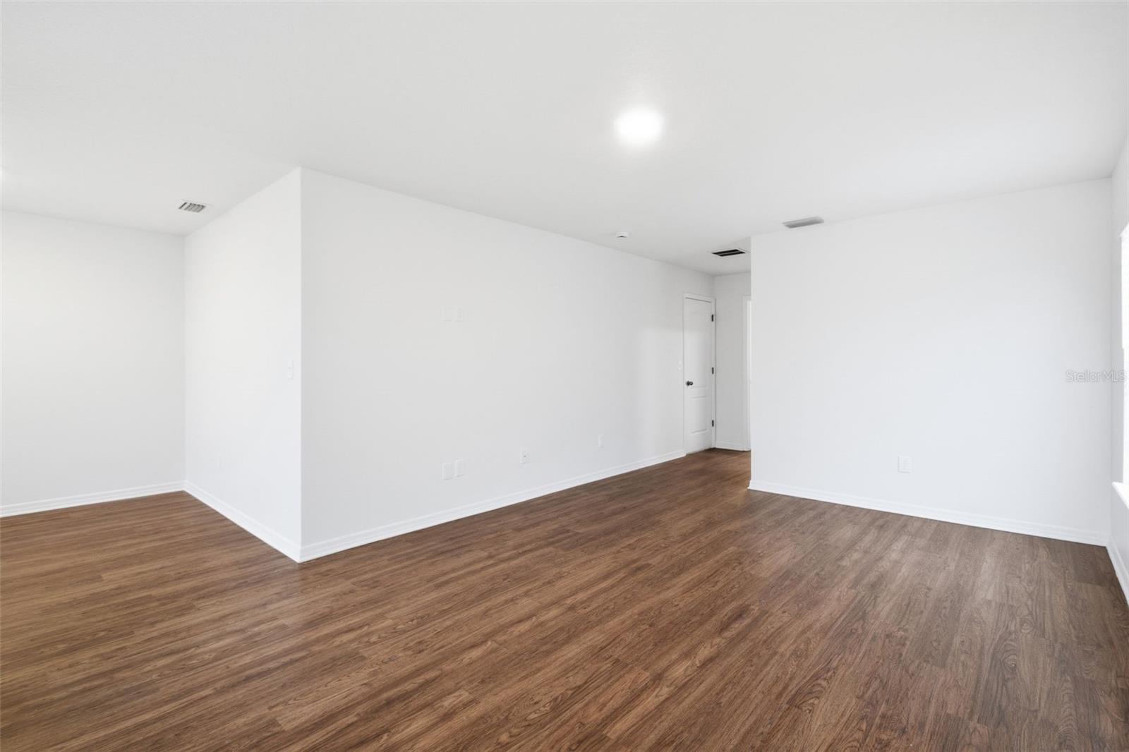 5654 AARON CT — photo 31