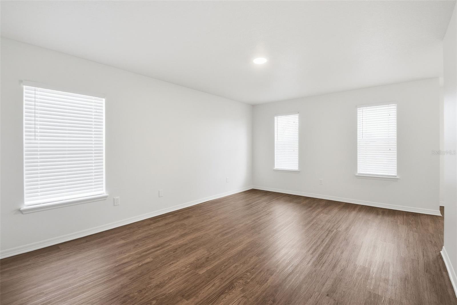 5654 AARON CT — photo 29