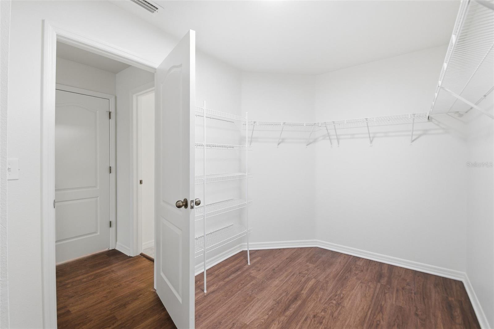 5654 AARON CT — photo 46
