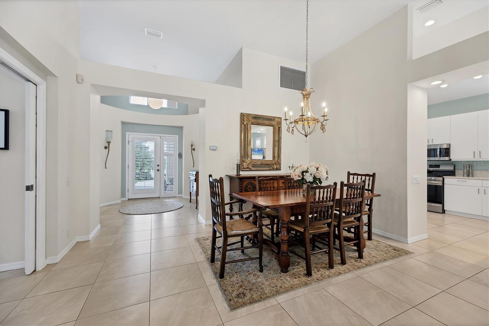 7916 HAMPTON CT — photo 16