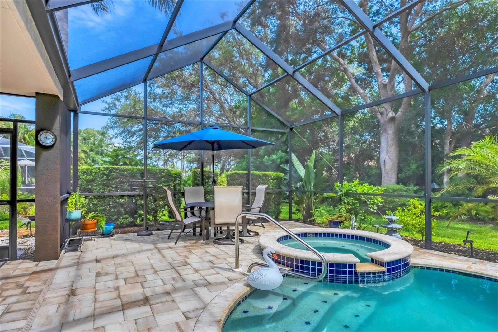 7916 HAMPTON CT — photo 35
