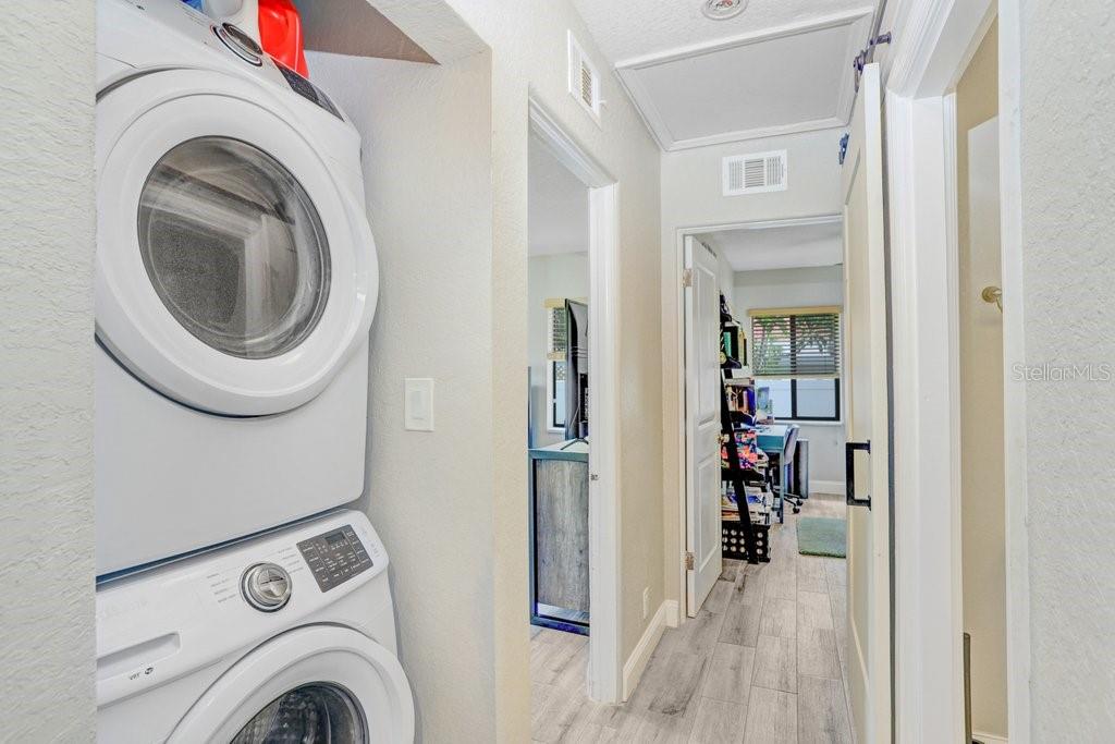 4415 W BAY VILLA AVE — photo 14