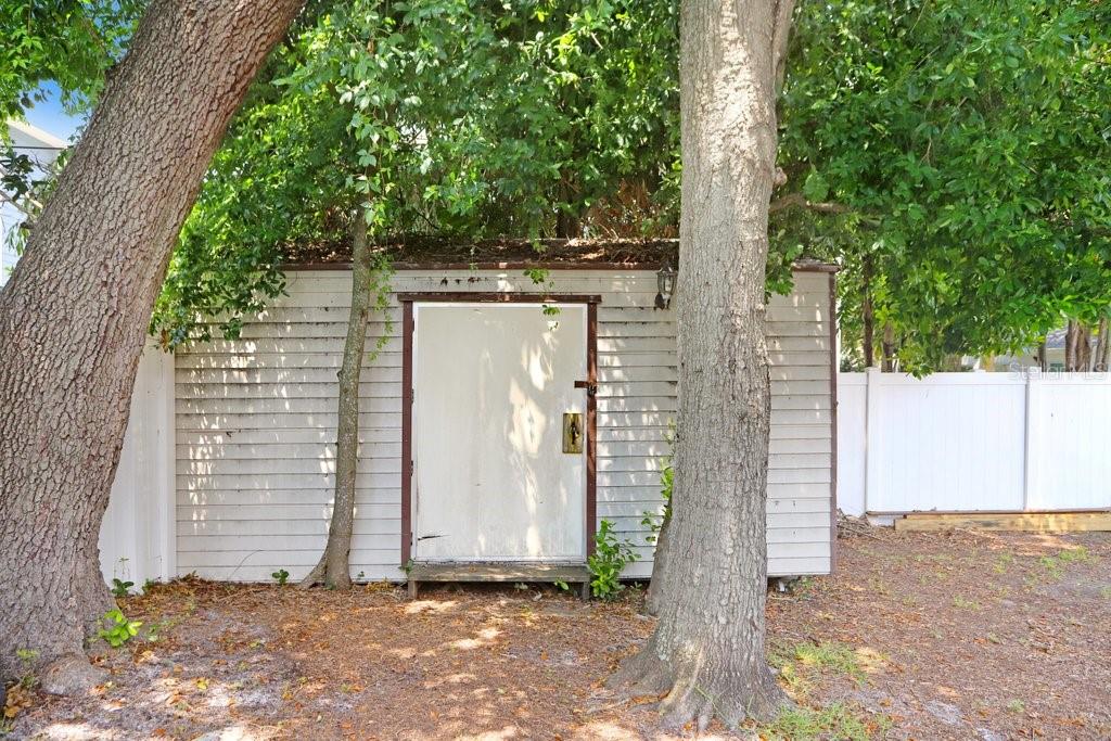 4415 W BAY VILLA AVE — photo 20