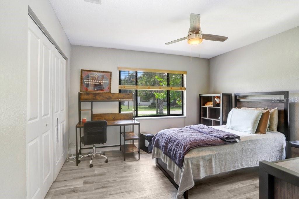 4415 W BAY VILLA AVE — photo 15