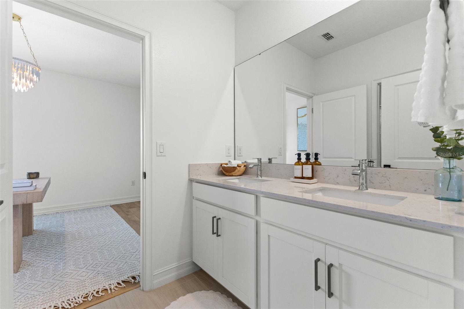7706 S JUANITA ST — photo 31