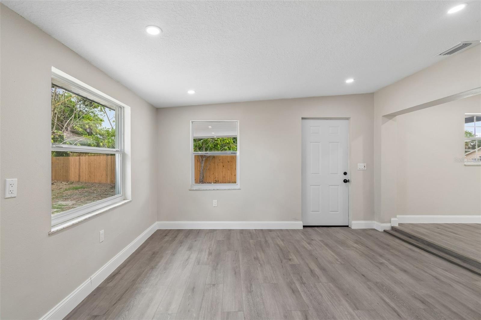 6532 S WEST SHORE CIR — photo 9
