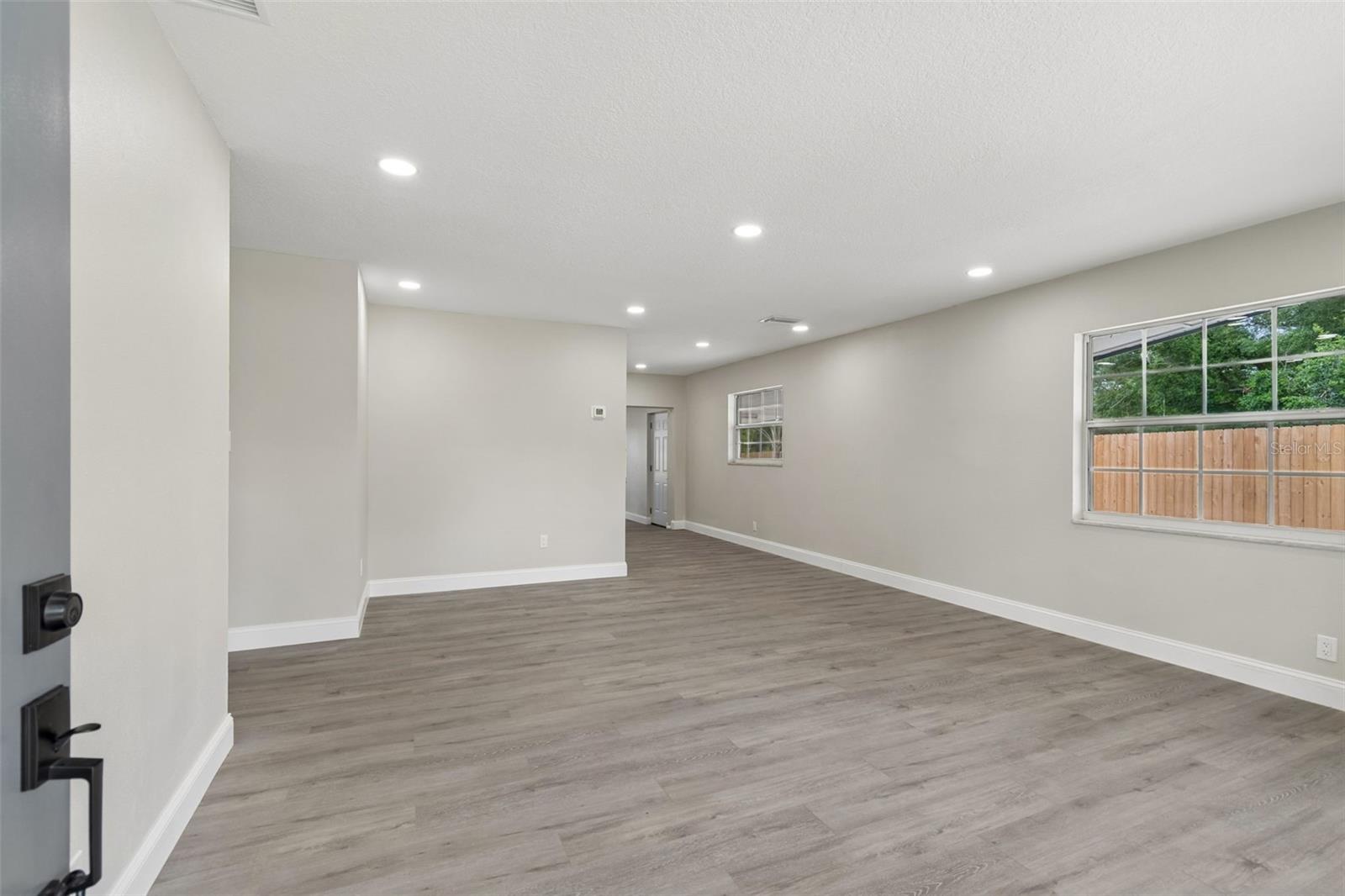 6532 S WEST SHORE CIR — photo 3