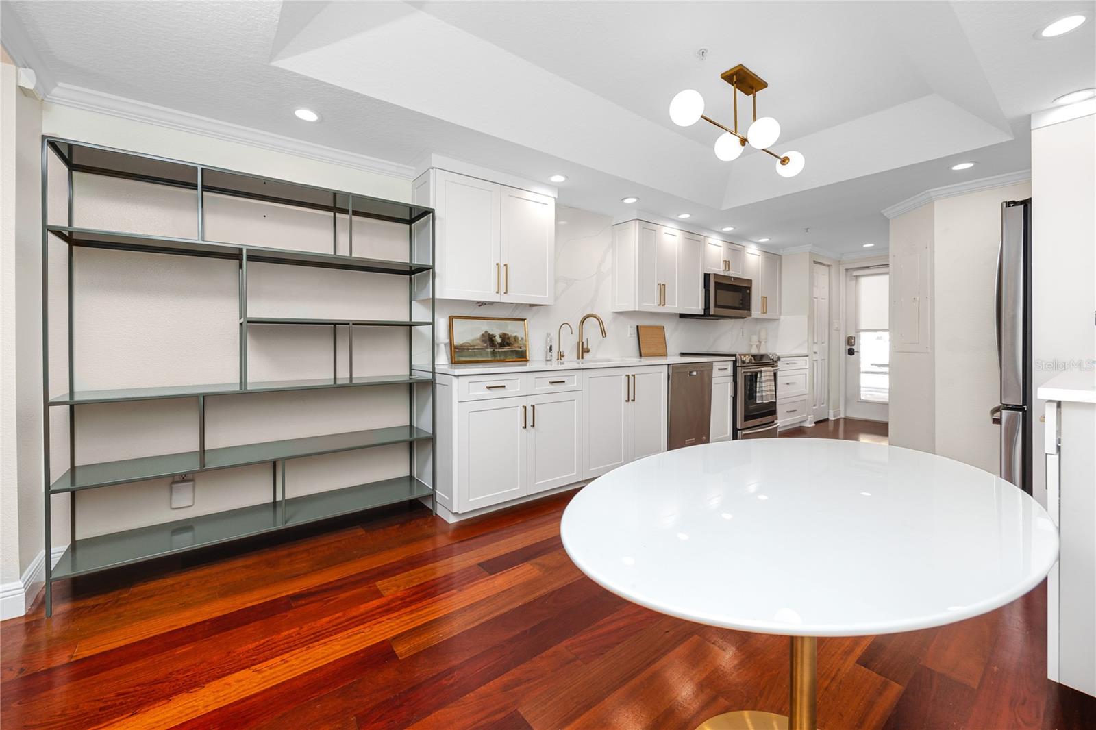 920 NORTH SHORE DR NE — photo 11