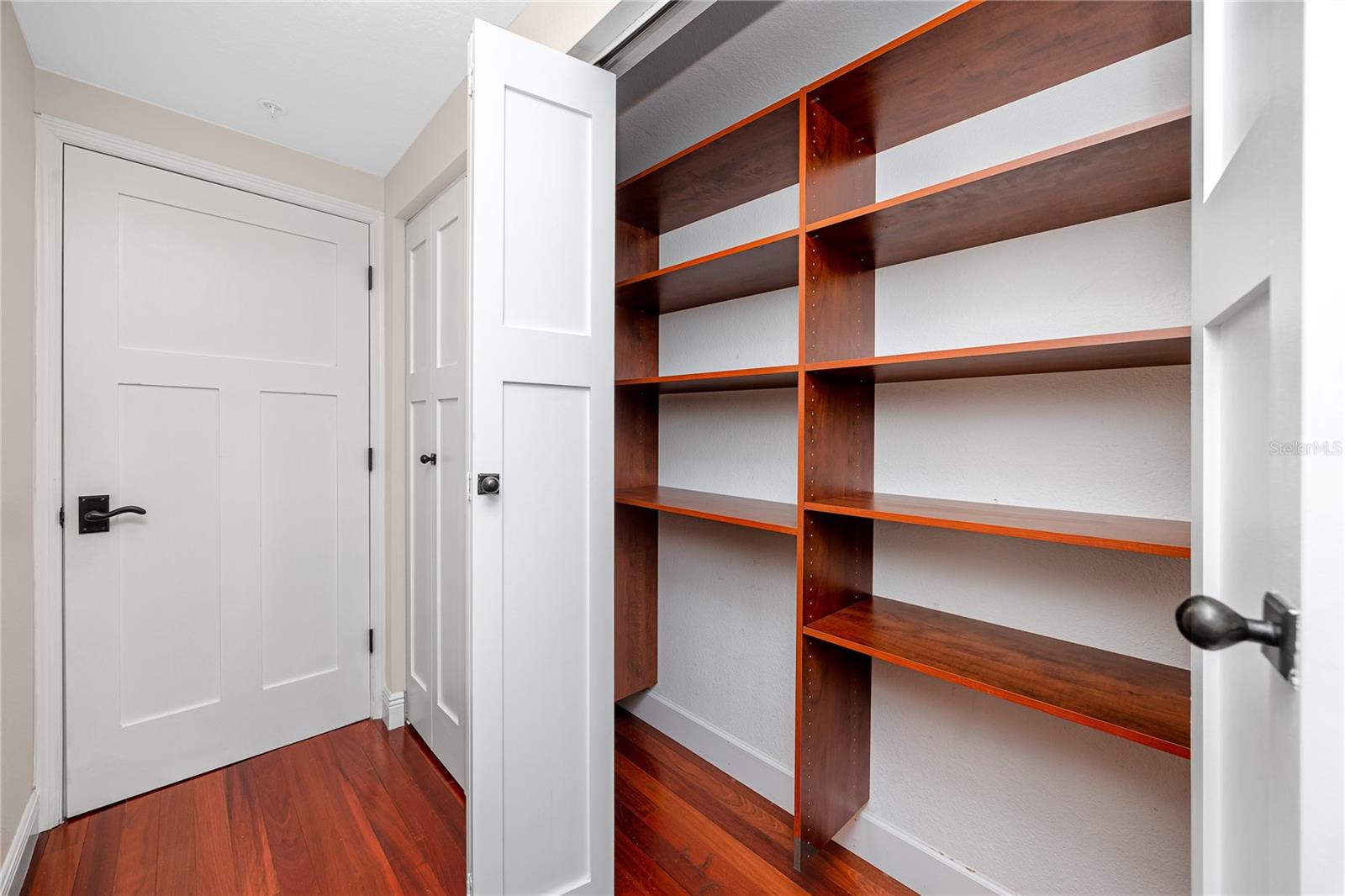 920 NORTH SHORE DR NE — photo 37