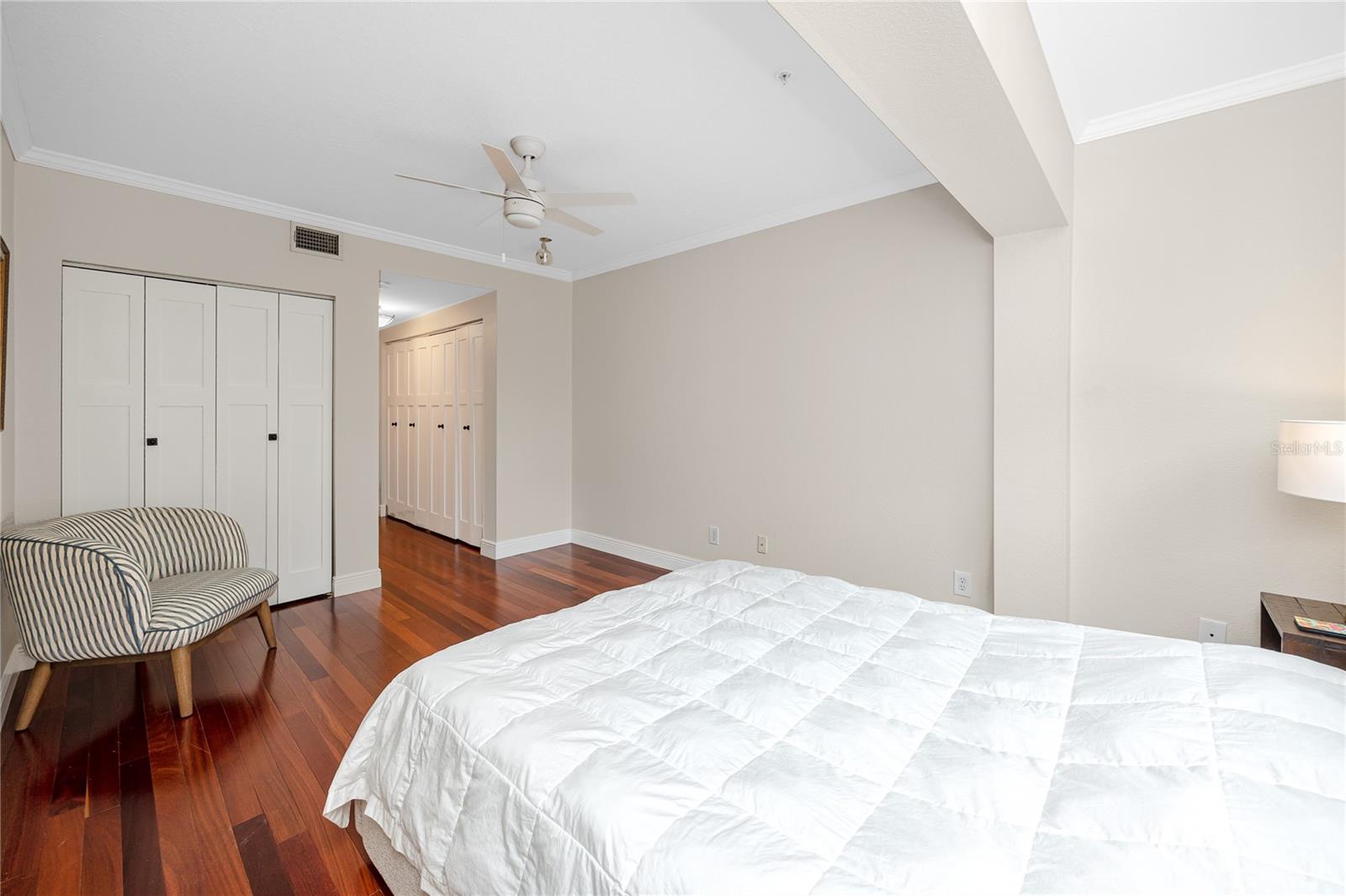920 NORTH SHORE DR NE — photo 35