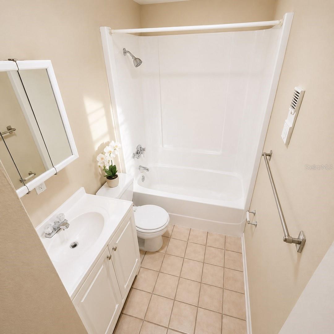 2501 HARN BLVD #H27 — photo 9