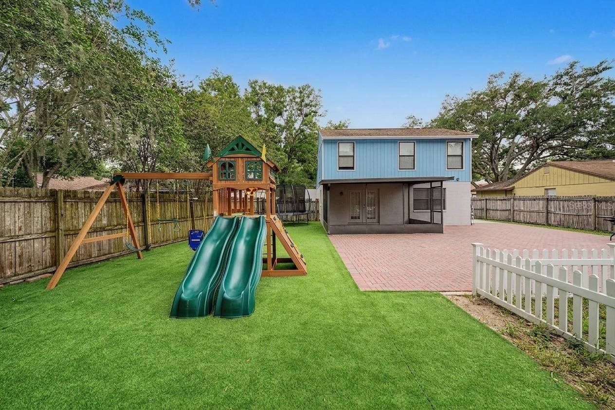 16317 CALIENTE PL — photo 23