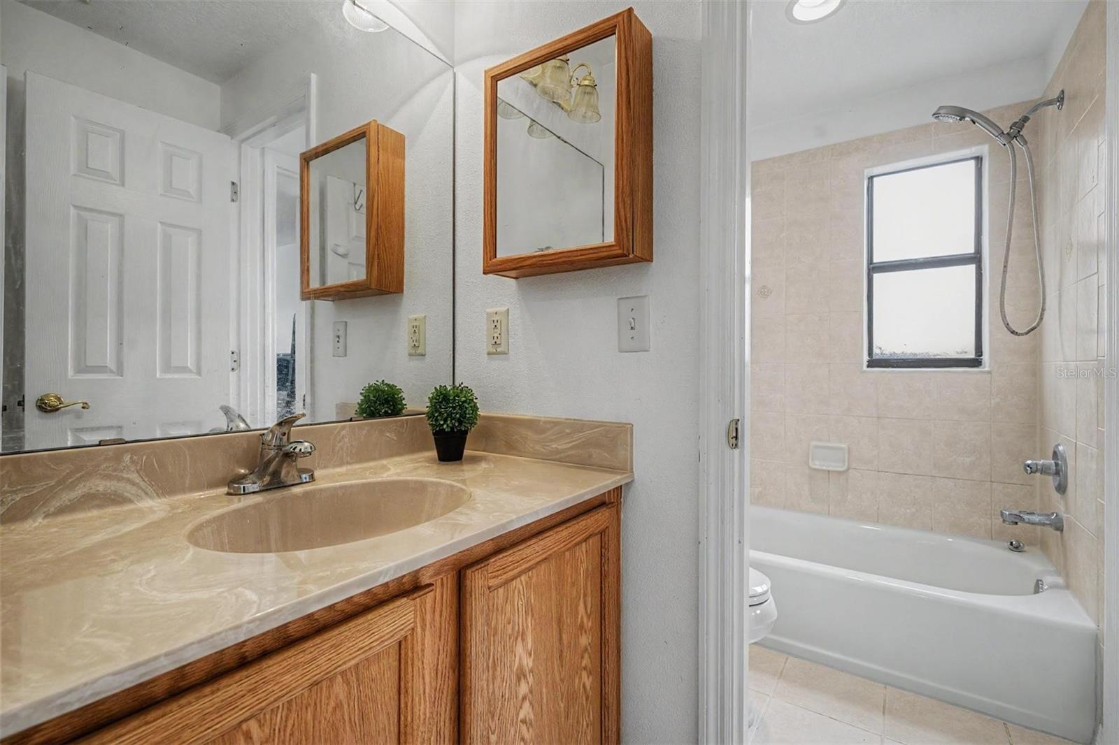 16317 CALIENTE PL — photo 16