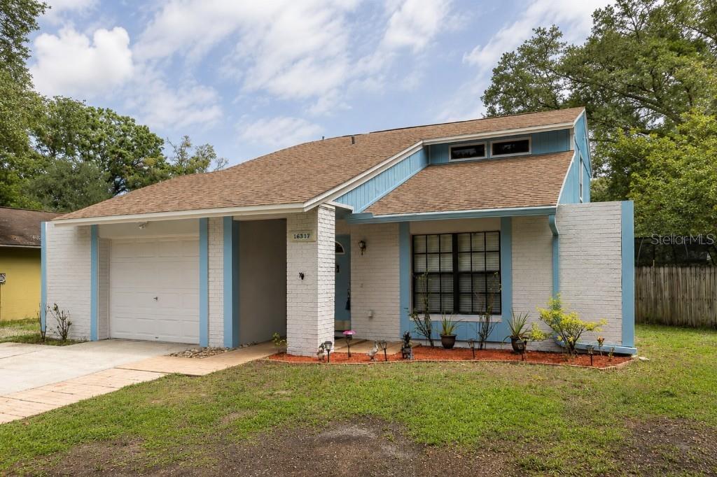 16317 CALIENTE PL — photo 2