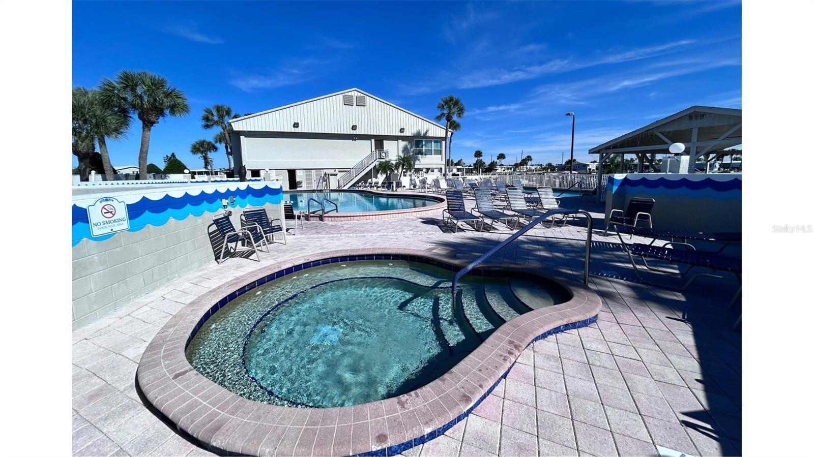 520 IMPERIAL DR — photo 44