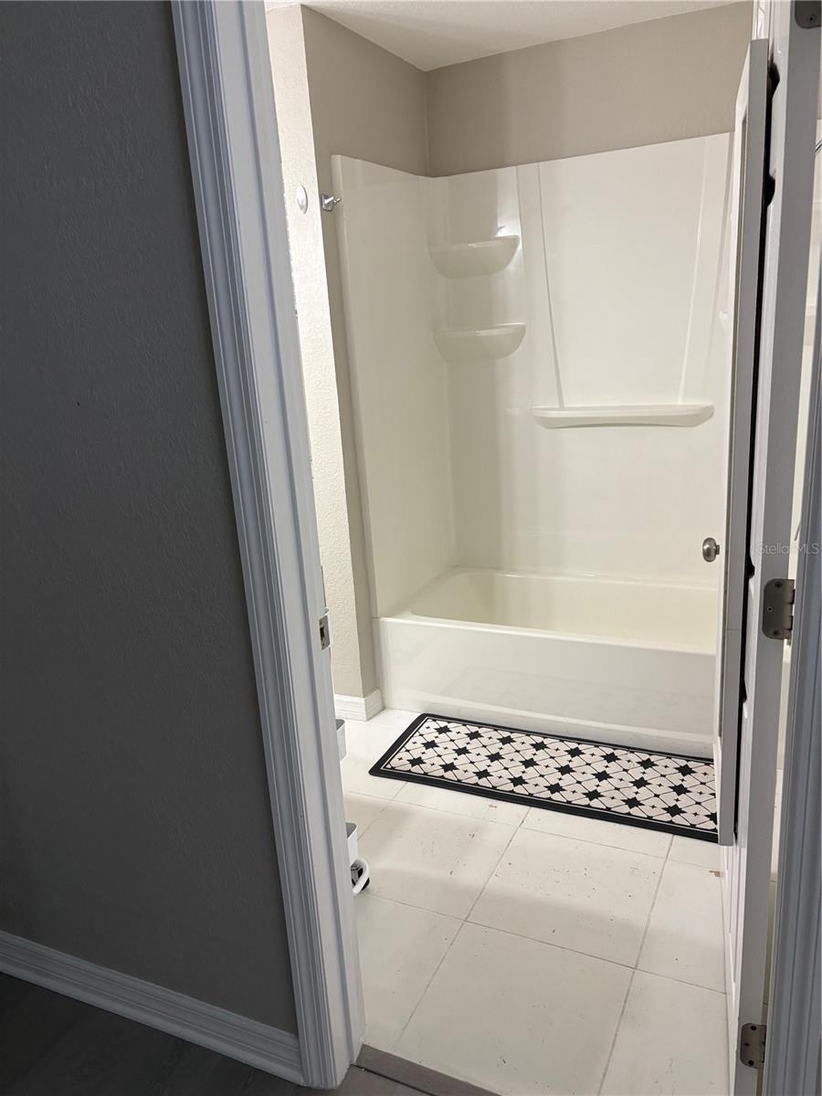 6014 CEDAR ST NE — photo 14