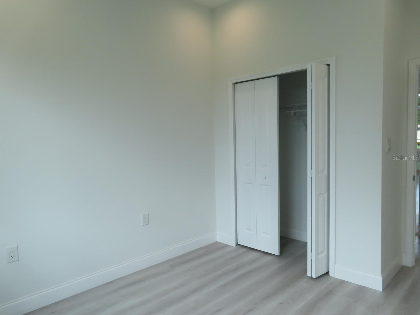 2551 ALHAVEN TER — photo 34