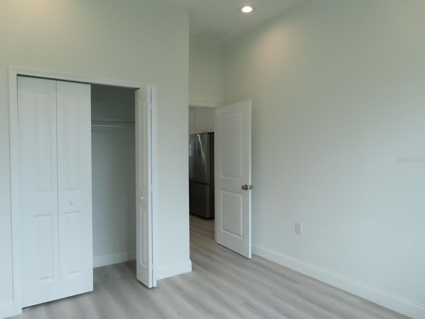 2551 ALHAVEN TER — photo 32