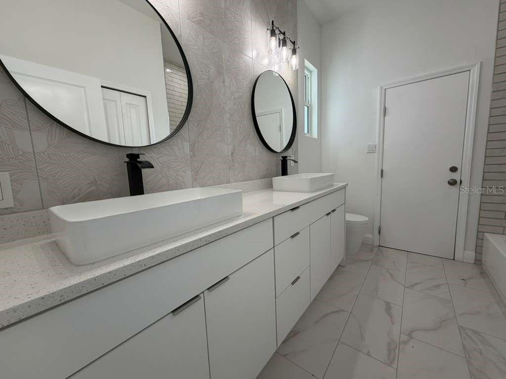 2551 ALHAVEN TER — photo 12
