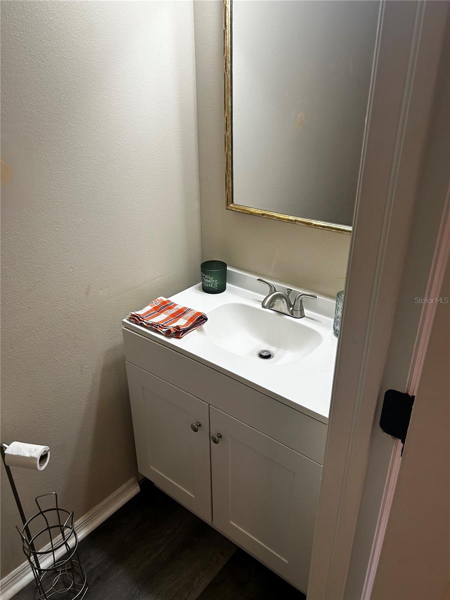 2118 FLETCHERS POINT CIR — photo 15