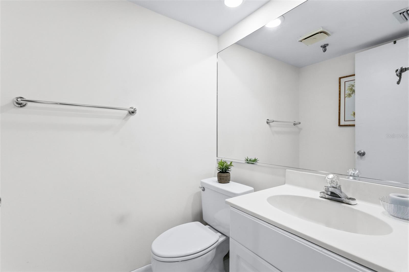 1100 BENJAMIN FRANKLIN DR #305 — photo 54
