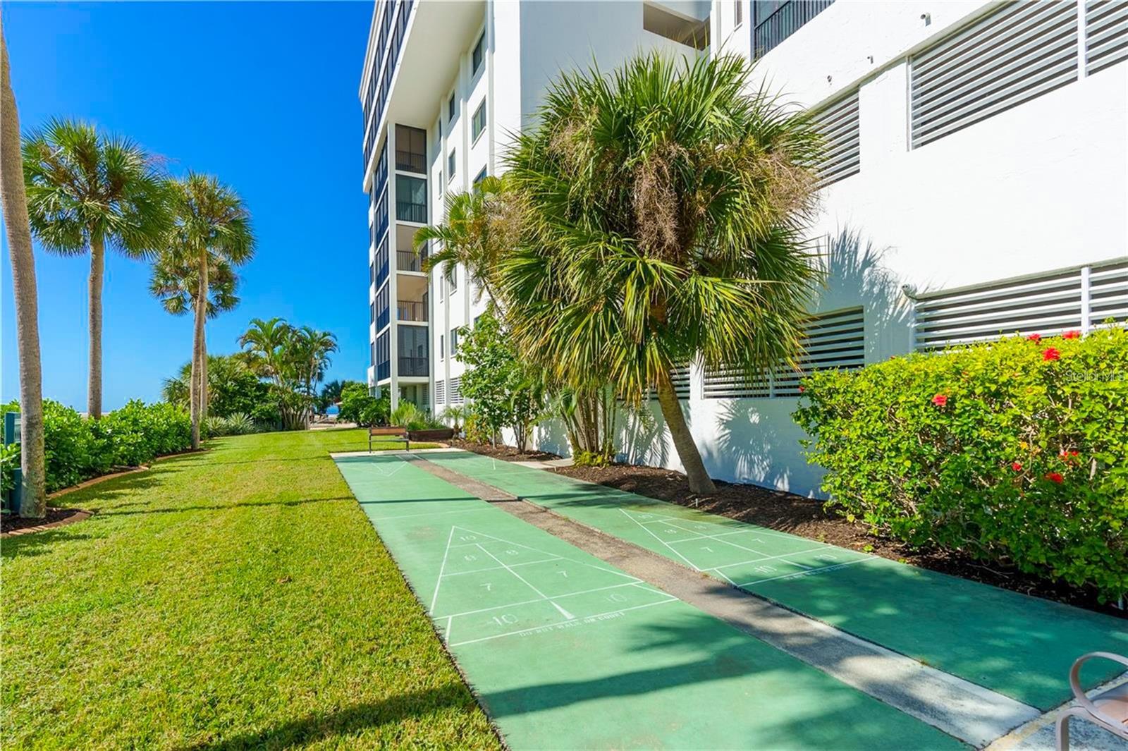 1100 BENJAMIN FRANKLIN DR #305 — photo 73