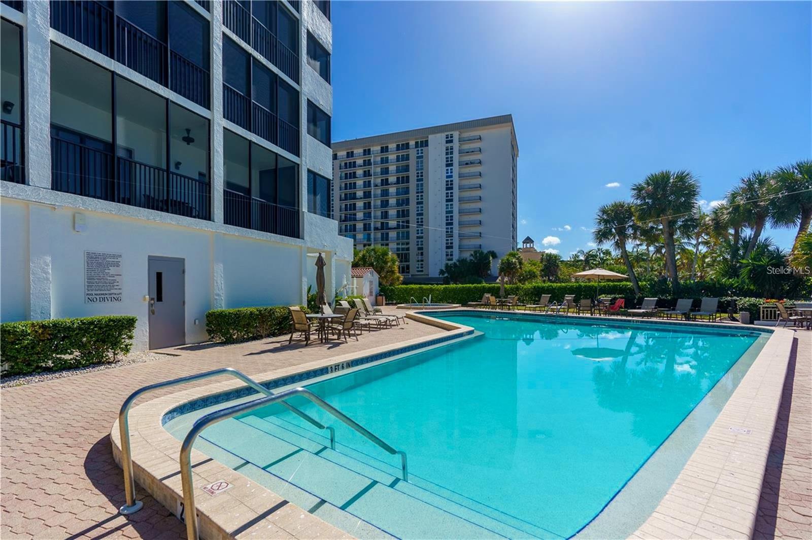 1100 BENJAMIN FRANKLIN DR #305 — photo 71