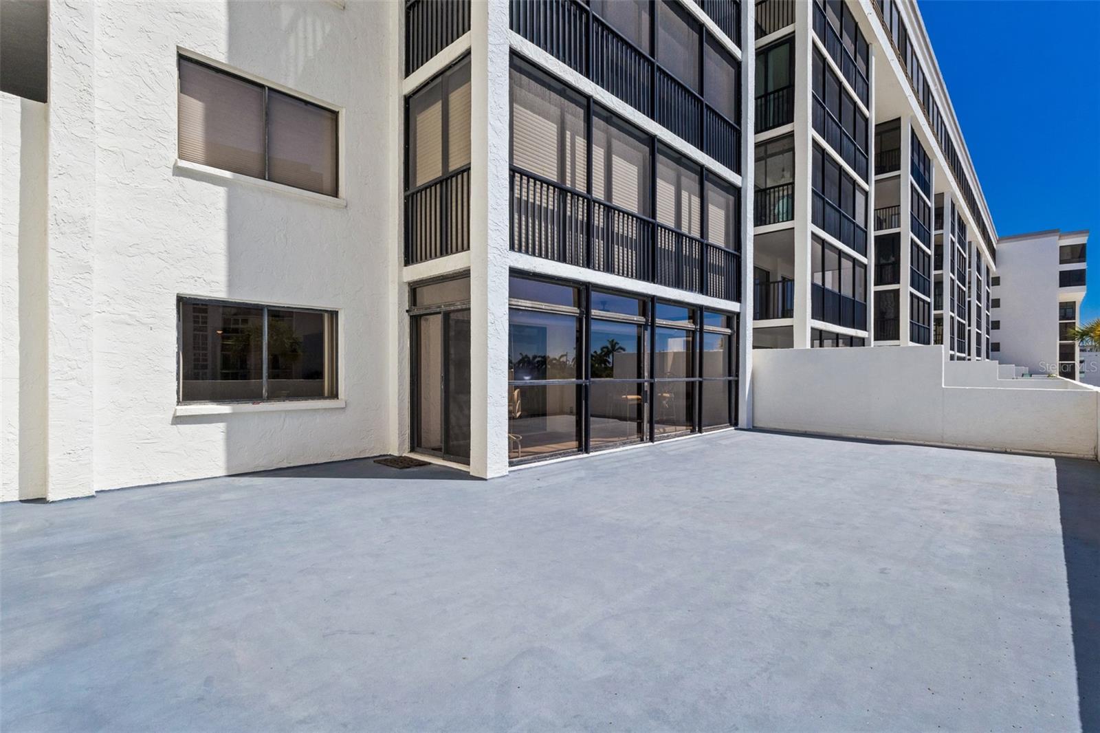 1100 BENJAMIN FRANKLIN DR #305 — photo 24