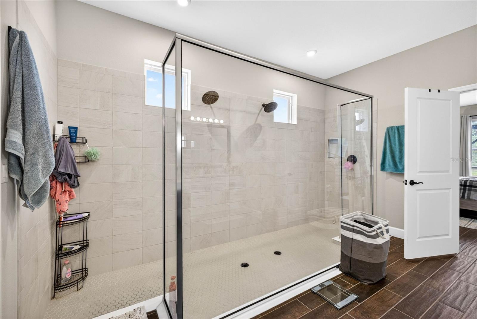 6946 TALAMORE DR — photo 45