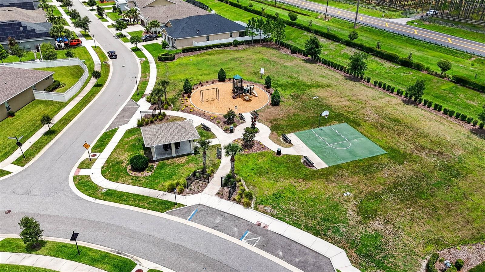 6946 TALAMORE DR — photo 61